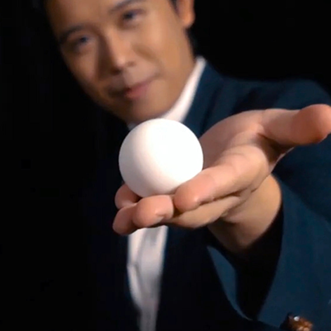 Perfect Manipulation Balls  by Bond Lee (Multiplying Balls)