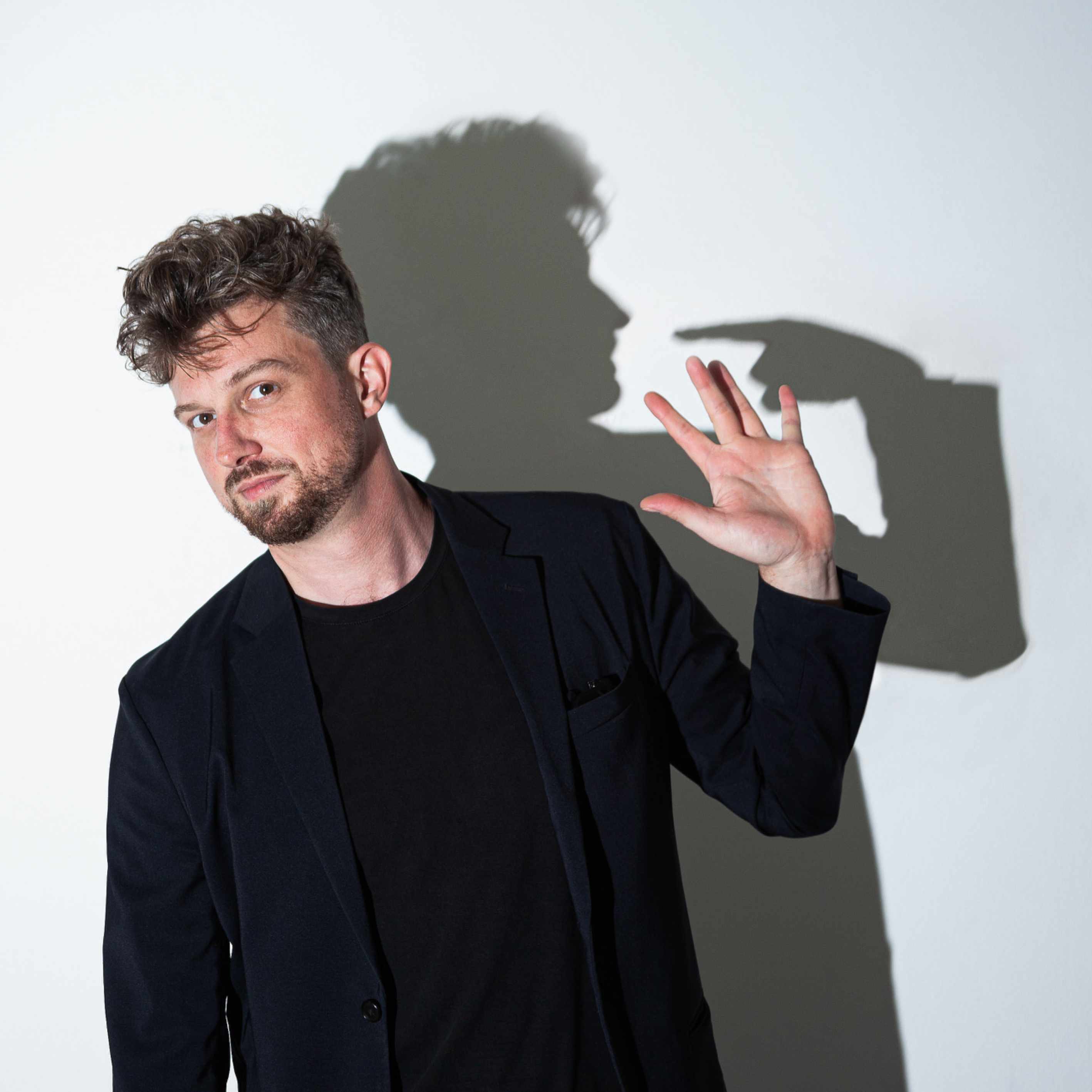 Augenkitzel - mit Tobias Dostal & Special Guest