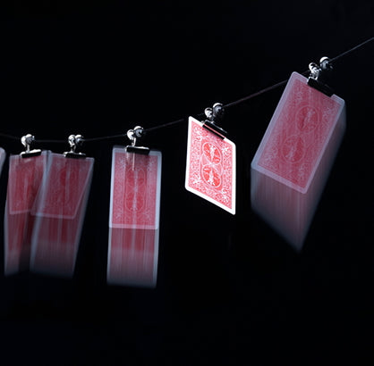 Gravity Clips by Greg Van Holsbeck